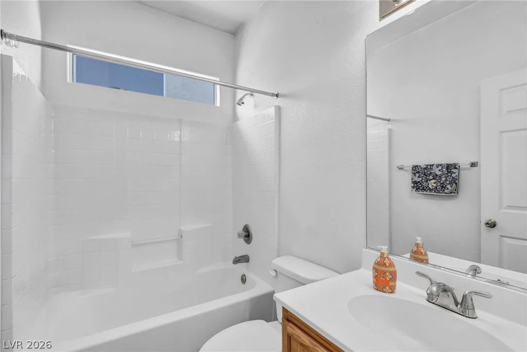5319 Crestpoint Watch, North Las Vegas, NV 89031