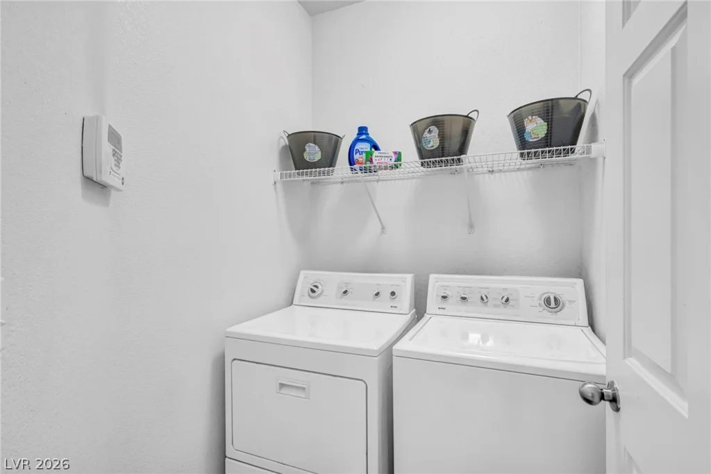 5319 Crestpoint Watch, North Las Vegas, NV 89031