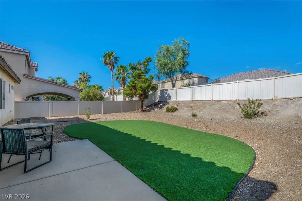 5319 Crestpoint Watch, North Las Vegas, NV 89031