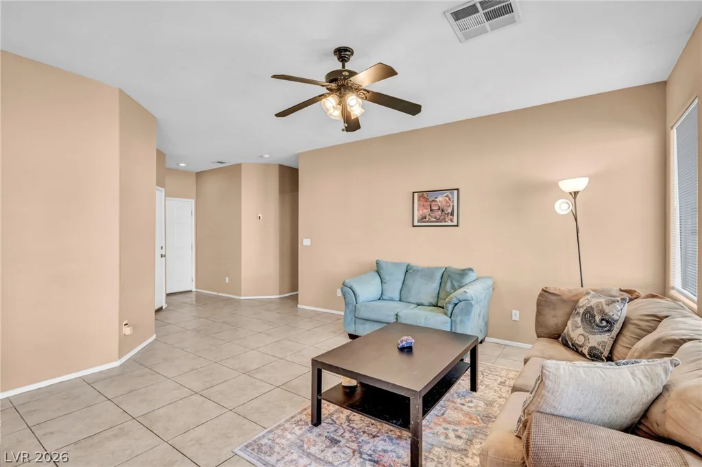 5319 Crestpoint Watch, North Las Vegas, NV 89031