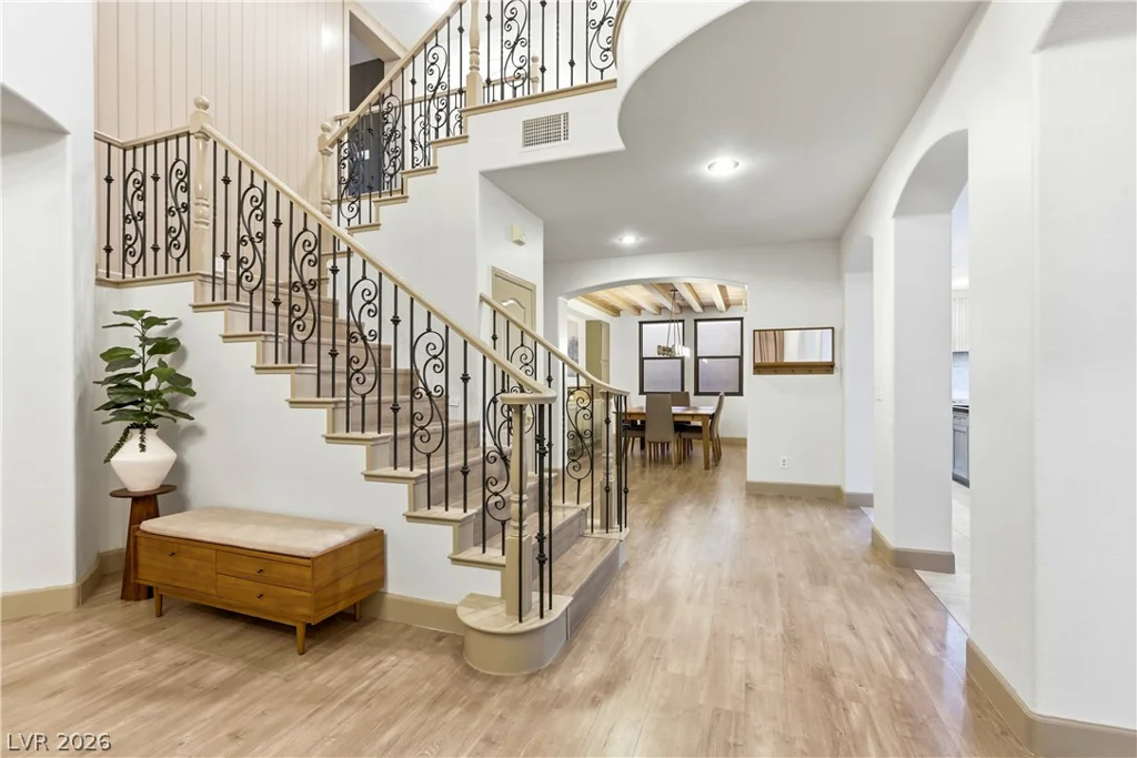 9404 Forest Edge, Las Vegas, NV 89149