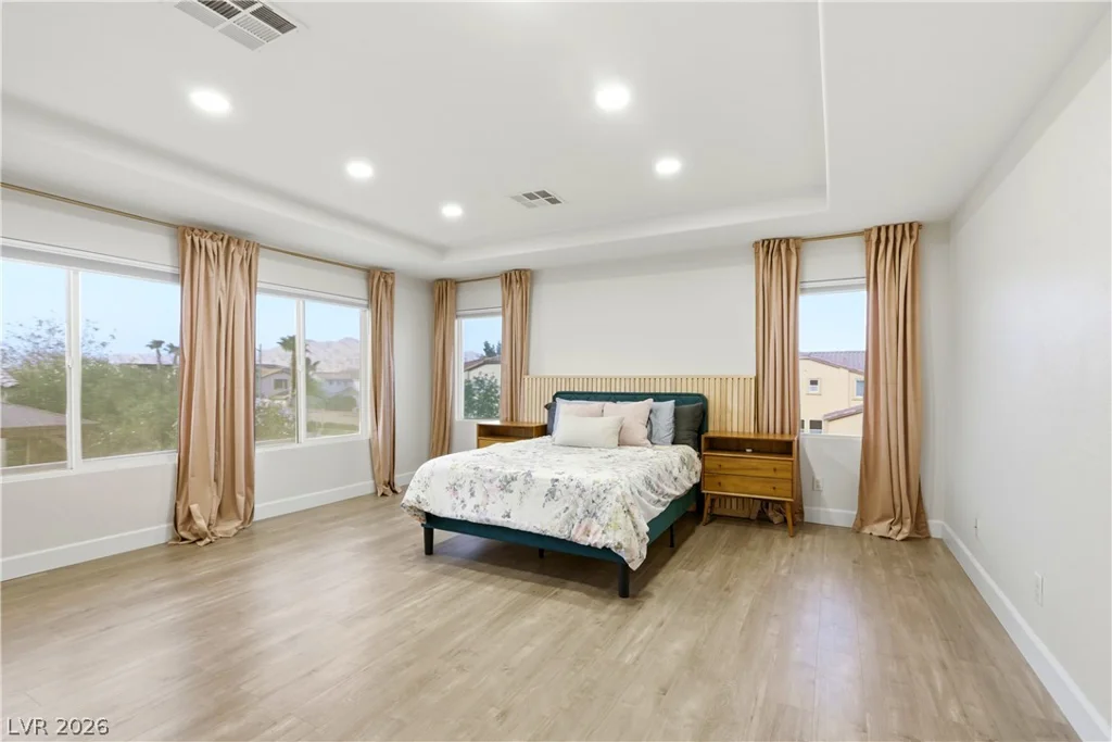 9404 Forest Edge, Las Vegas, NV 89149