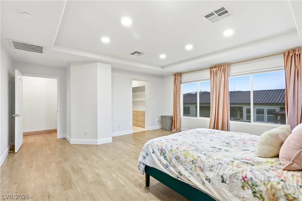 9404 Forest Edge, Las Vegas, NV 89149