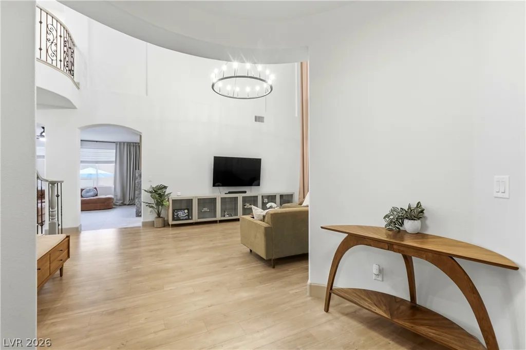 9404 Forest Edge, Las Vegas, NV 89149