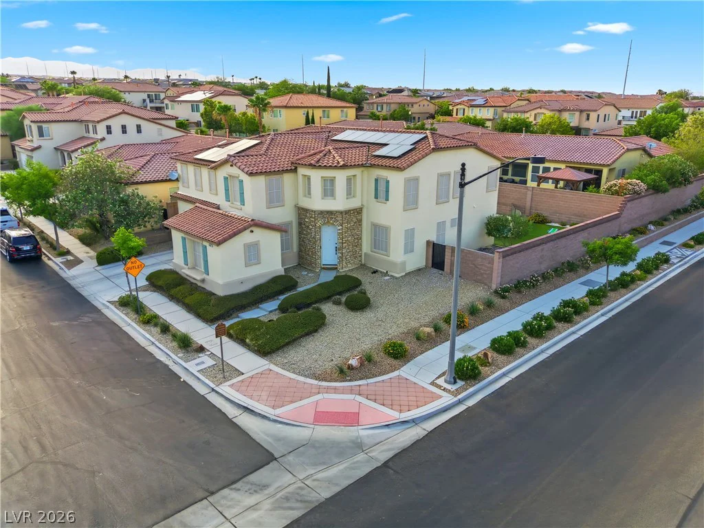 9404 Forest Edge, Las Vegas, NV 89149