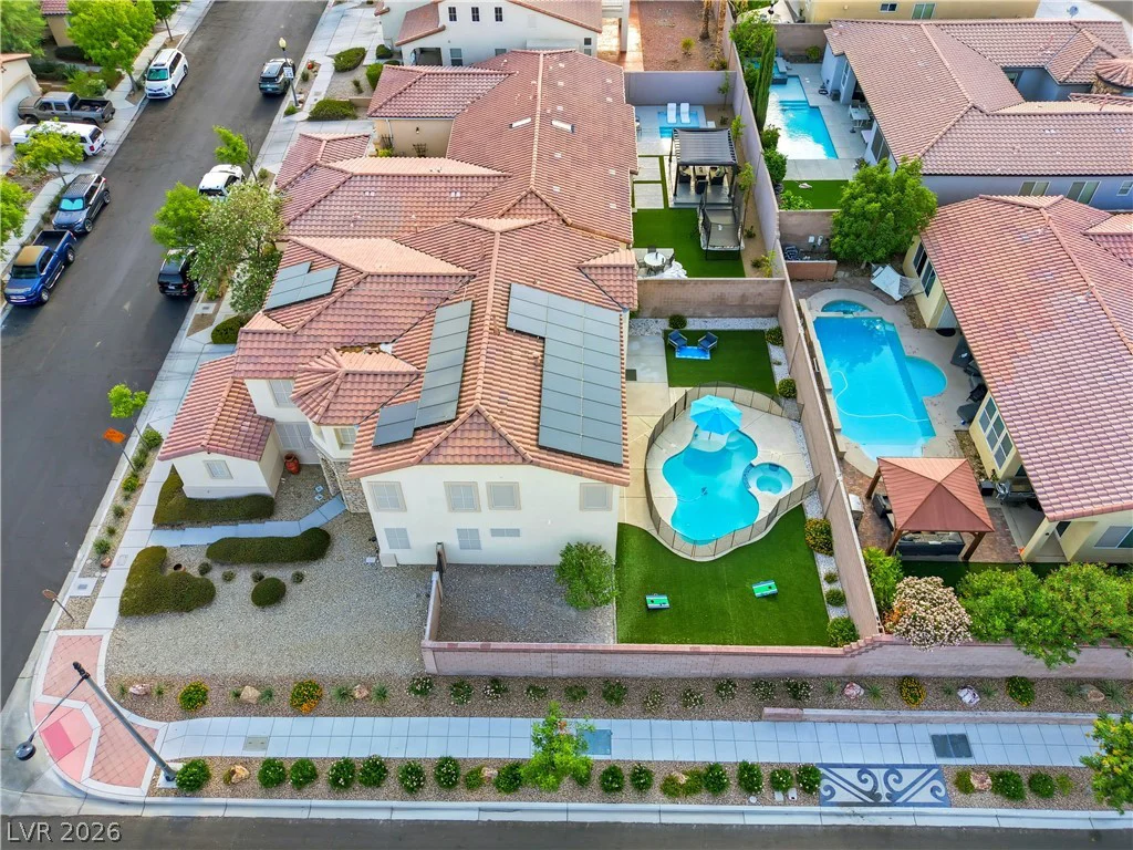 9404 Forest Edge, Las Vegas, NV 89149
