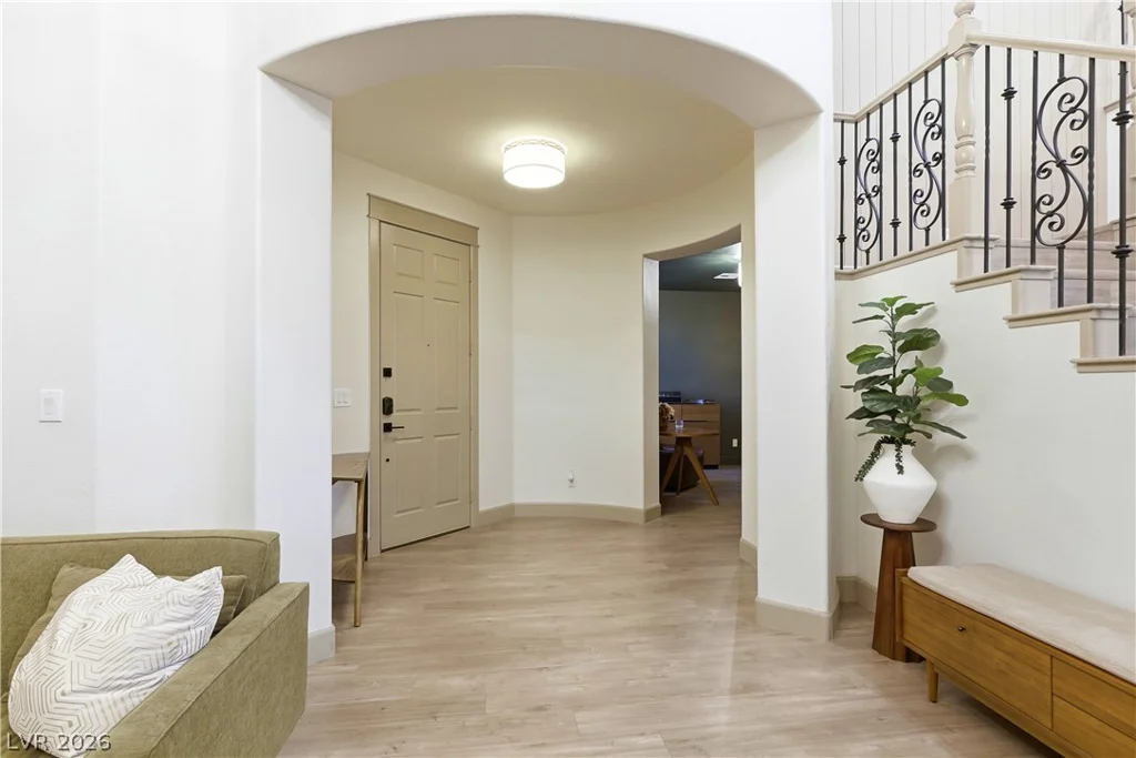 9404 Forest Edge, Las Vegas, NV 89149