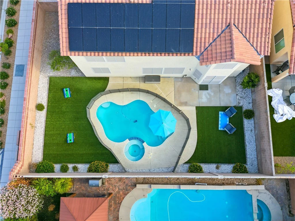9404 Forest Edge, Las Vegas, NV 89149