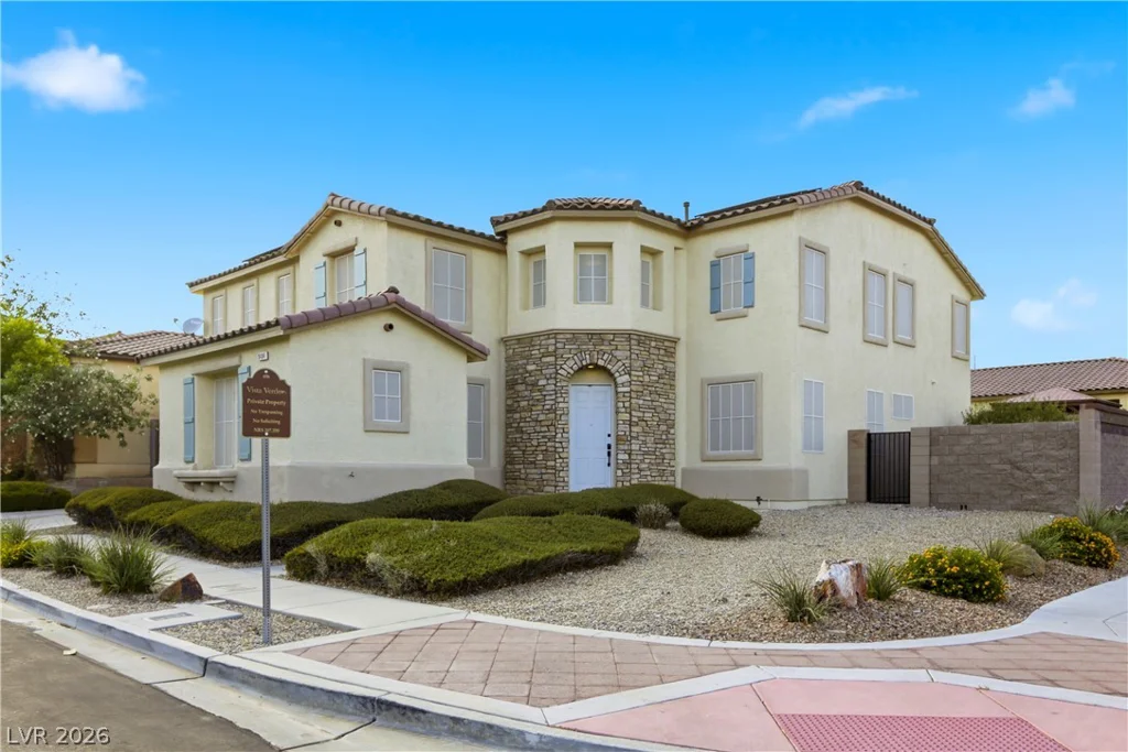 9404 Forest Edge, Las Vegas, NV 89149