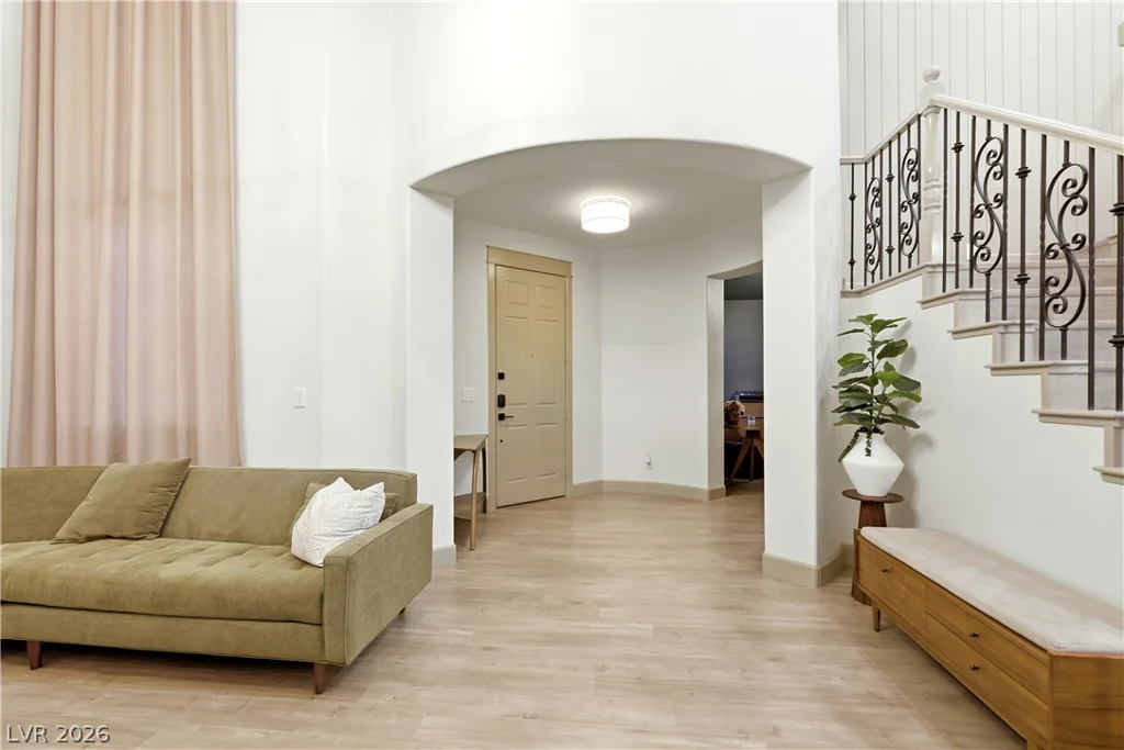 9404 Forest Edge, Las Vegas, NV 89149