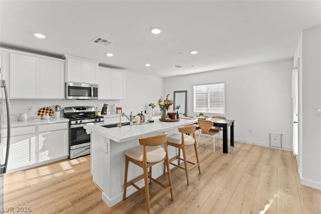 9481 Sky Pointe, Las Vegas, NV 89143