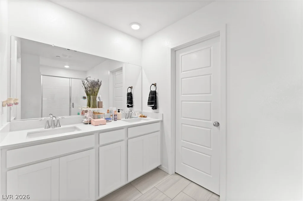 9481 Sky Pointe, Las Vegas, NV 89143