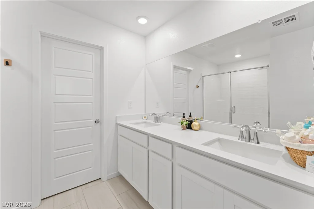9481 Sky Pointe, Las Vegas, NV 89143