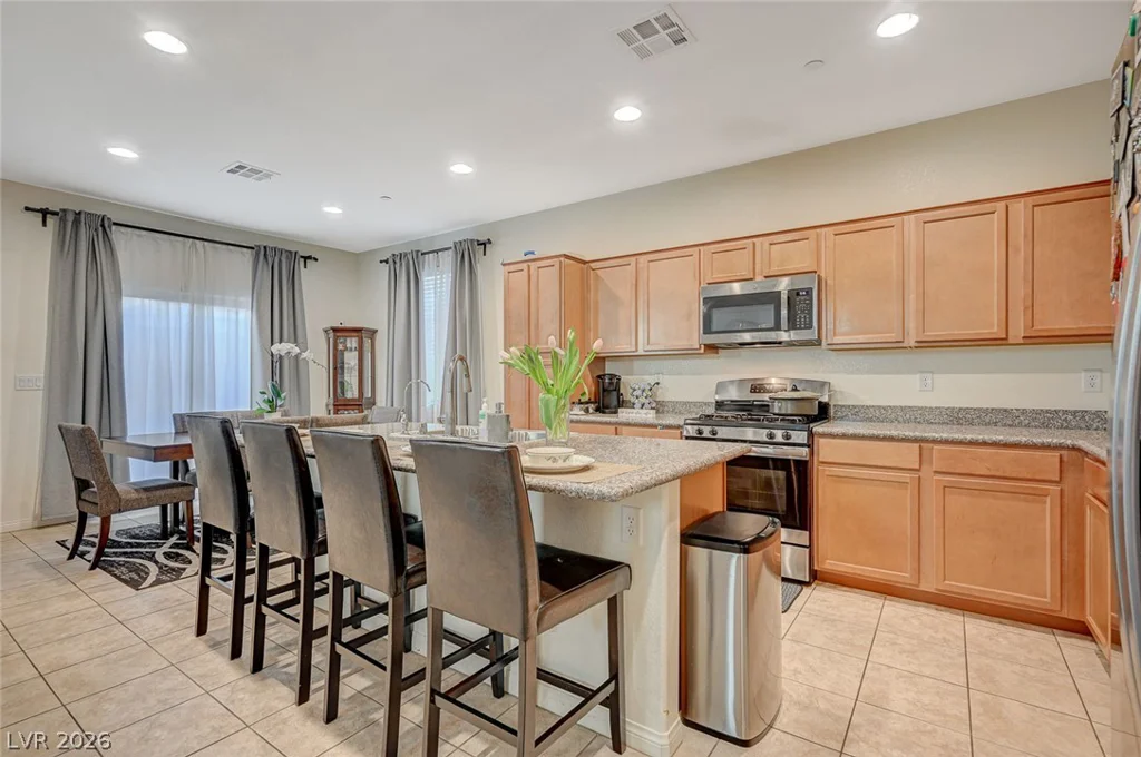 379 Badinerie, Henderson, NV 89011