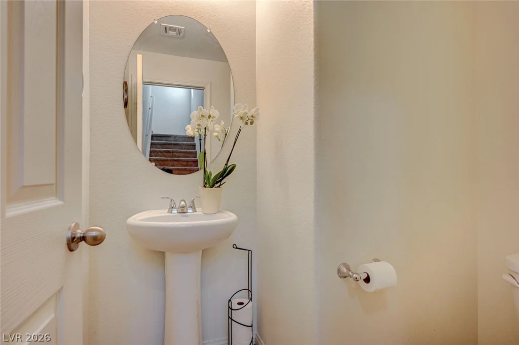 379 Badinerie, Henderson, NV 89011