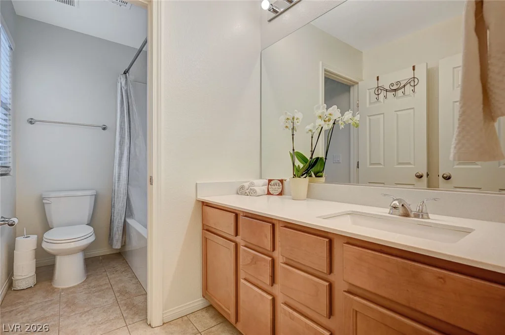 379 Badinerie, Henderson, NV 89011