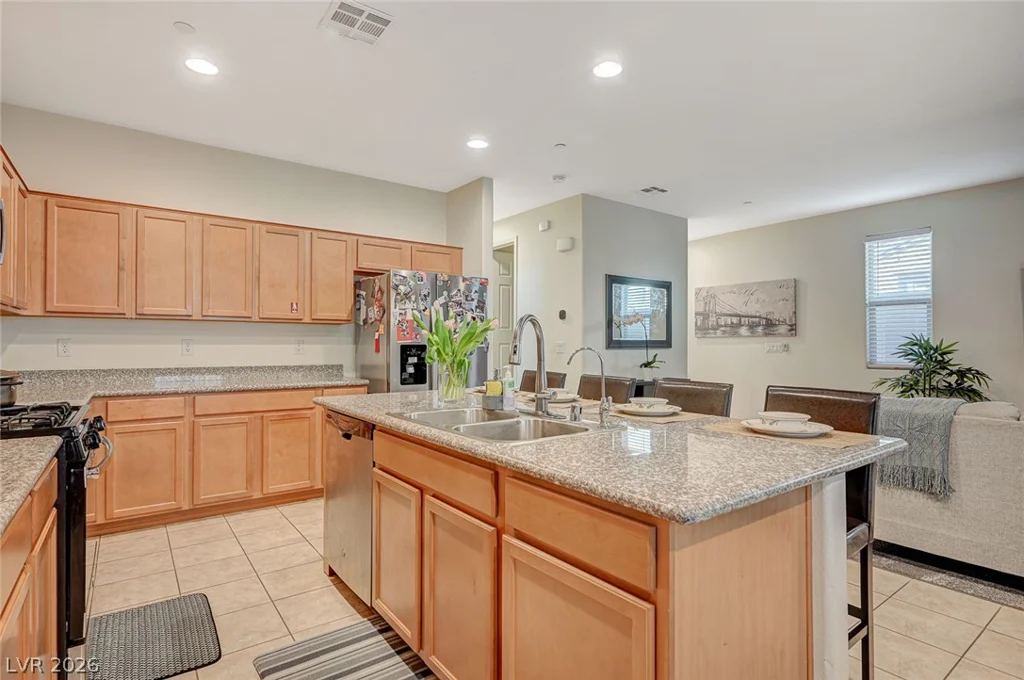 379 Badinerie, Henderson, NV 89011