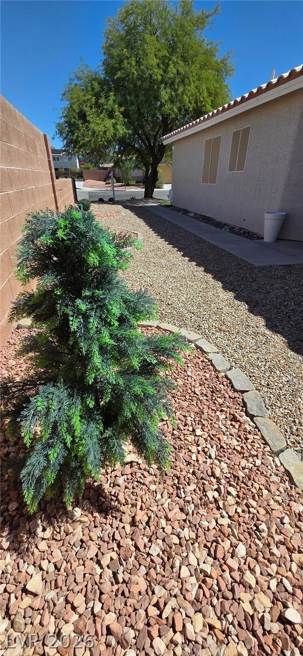 2985 Mount Hope, Las Vegas, NV 89156