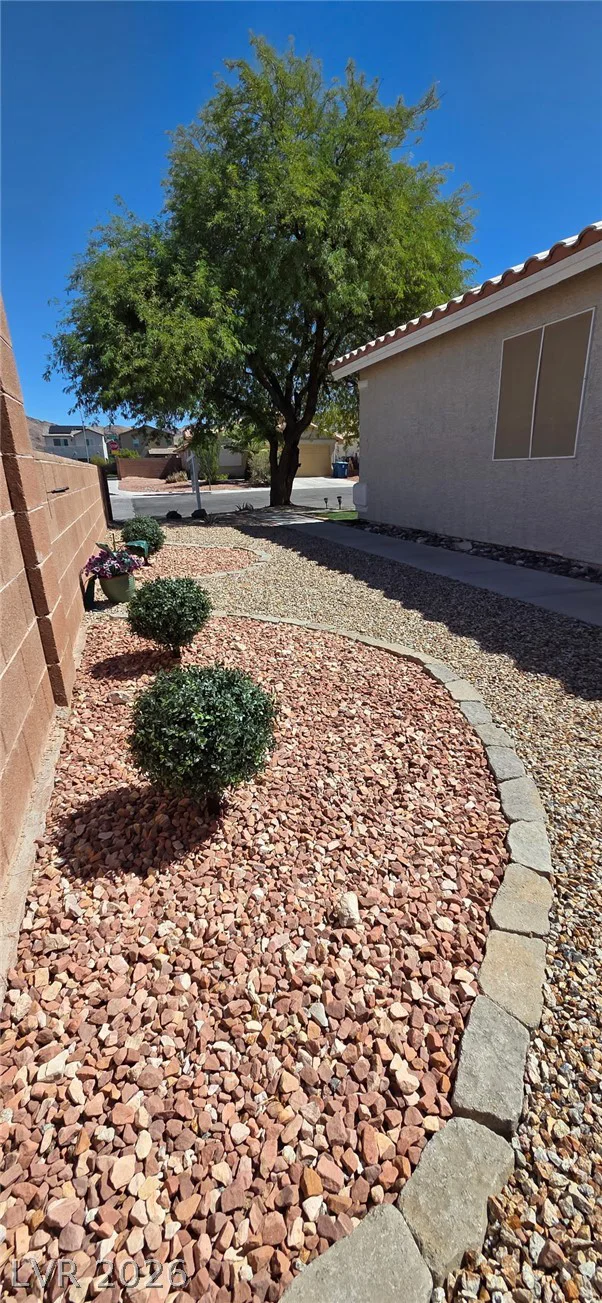 2985 Mount Hope, Las Vegas, NV 89156