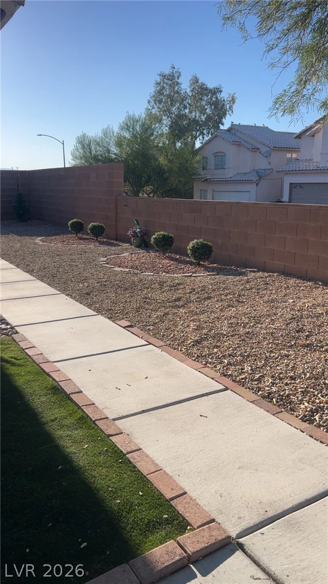 2985 Mount Hope, Las Vegas, NV 89156