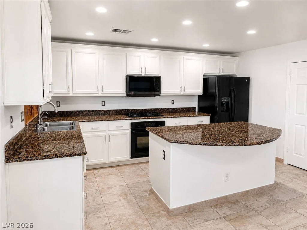9983 Willowbrook Pond, Las Vegas, NV 89148