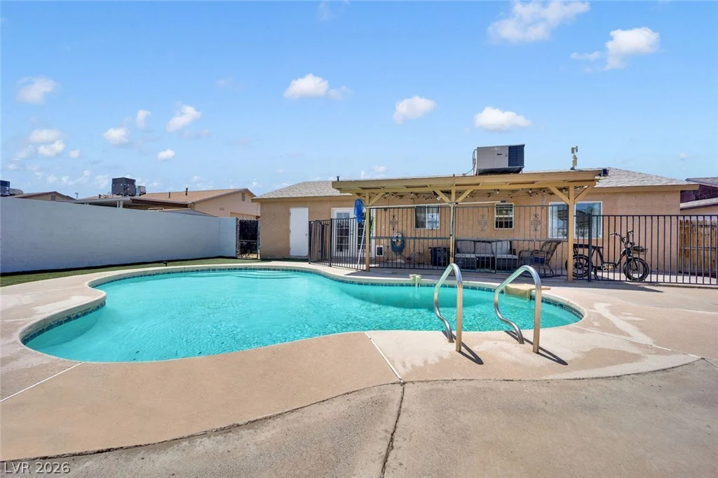 211 Fir, Henderson, NV 89015