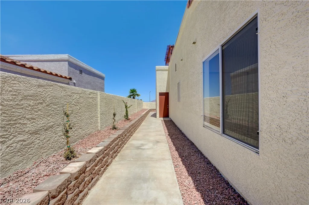 400 Breeze, Henderson, NV 89015