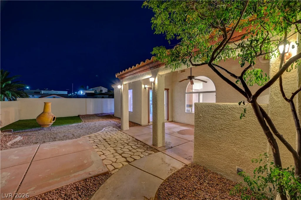 400 Breeze, Henderson, NV 89015