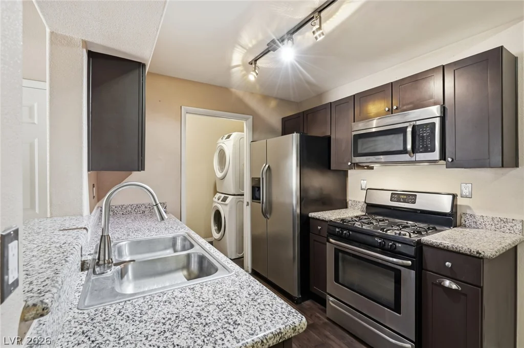2120 Ramrod, Henderson, NV 89014