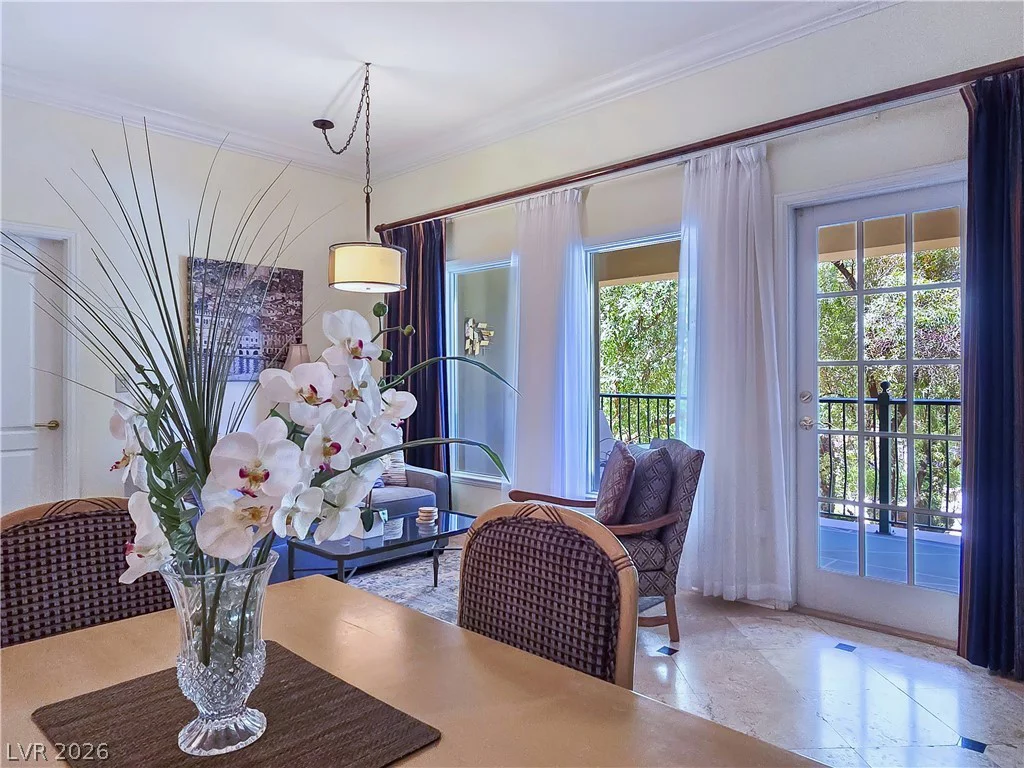 30 Strada Di Villaggio, Henderson, NV 89011