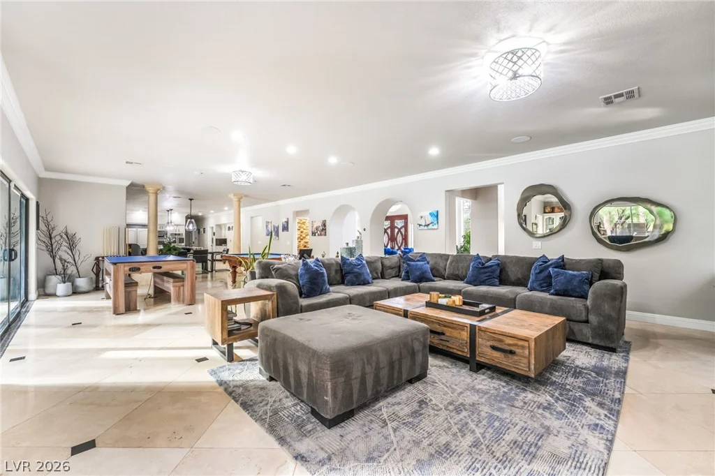 7525 Eldora, Las Vegas, NV 89117