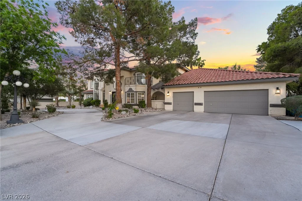 7525 Eldora, Las Vegas, NV 89117