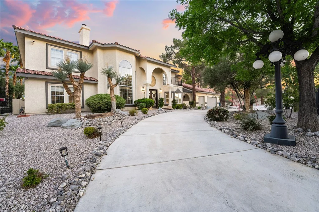 7525 Eldora, Las Vegas, NV 89117
