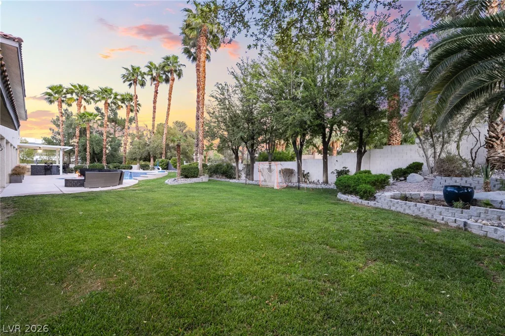 7525 Eldora, Las Vegas, NV 89117