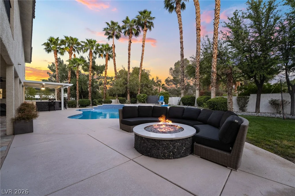 7525 Eldora, Las Vegas, NV 89117