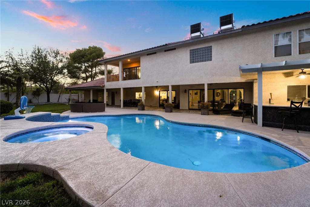 7525 Eldora, Las Vegas, NV 89117