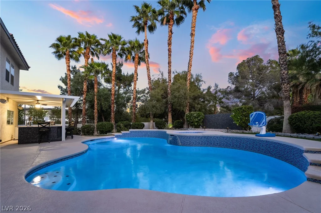 7525 Eldora, Las Vegas, NV 89117