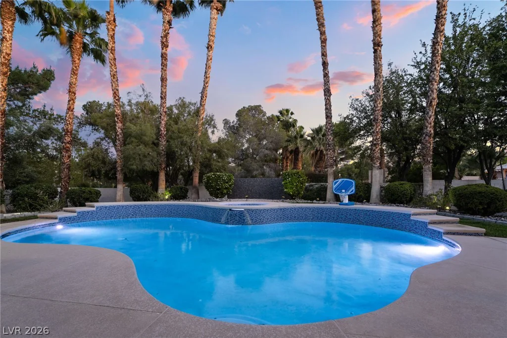 7525 Eldora, Las Vegas, NV 89117