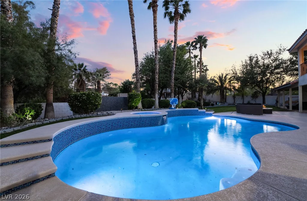 7525 Eldora, Las Vegas, NV 89117