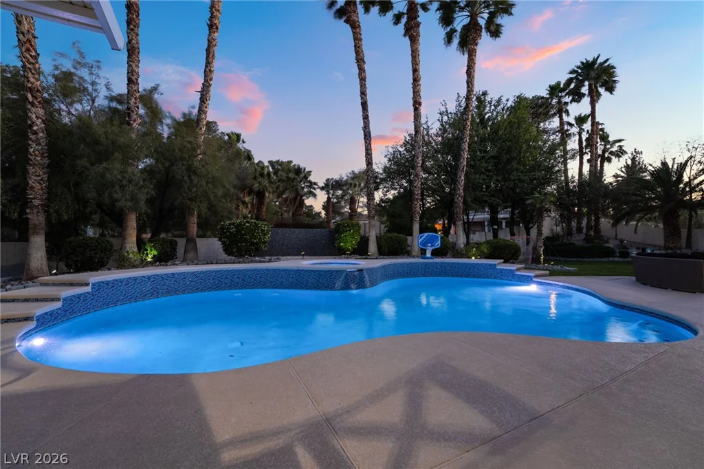 7525 Eldora, Las Vegas, NV 89117