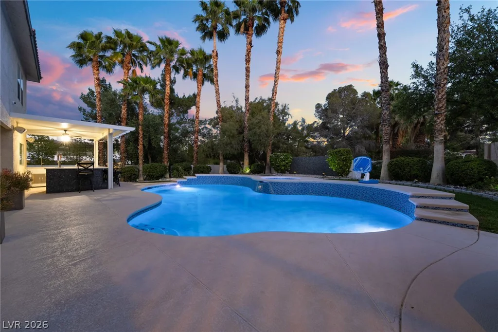 7525 Eldora, Las Vegas, NV 89117