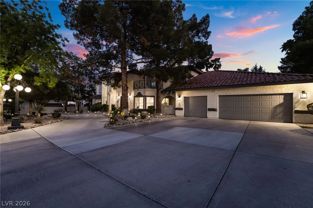 7525 Eldora, Las Vegas, NV 89117