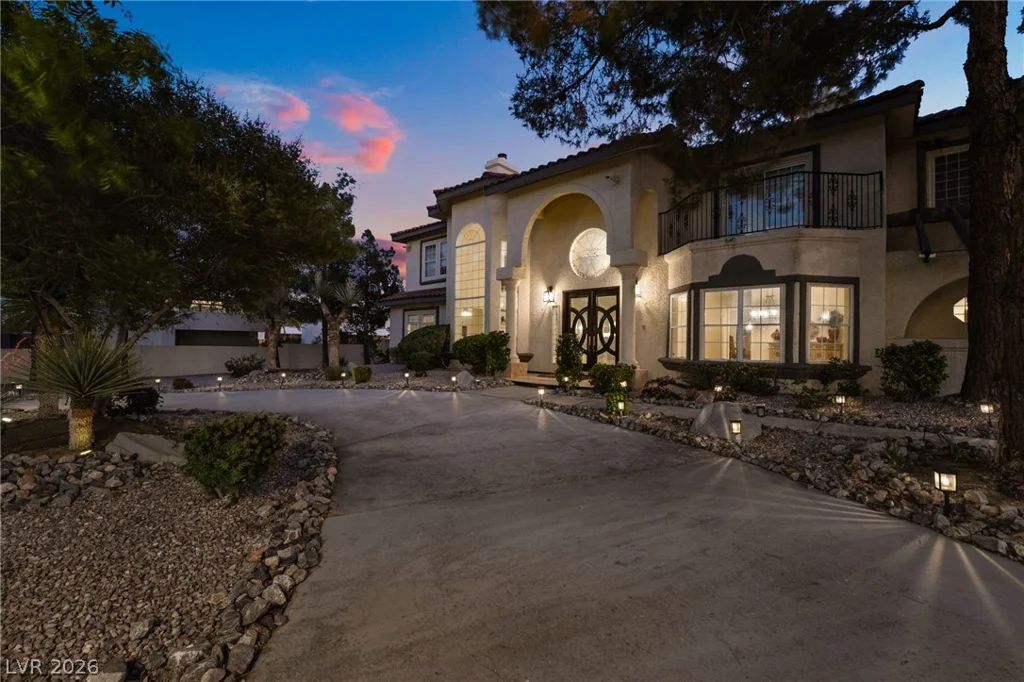 7525 Eldora, Las Vegas, NV 89117