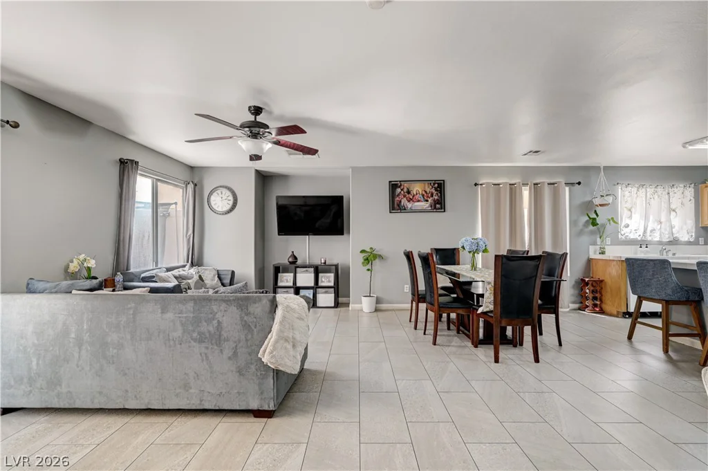 7319 Dicentra, Las Vegas, NV 89113