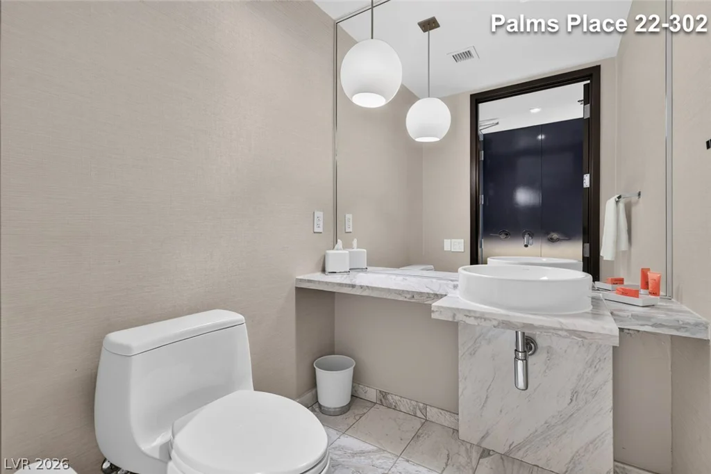 4381 Flamingo, Las Vegas, NV 89103