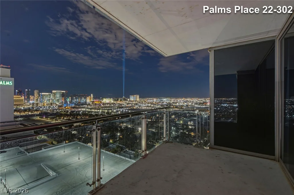 4381 Flamingo, Las Vegas, NV 89103