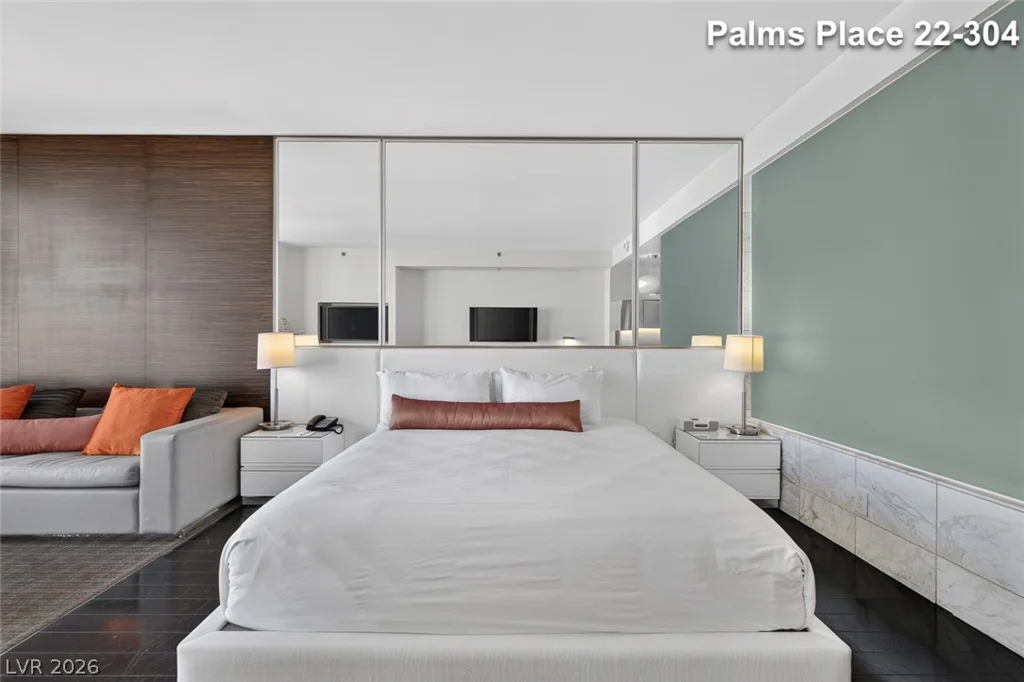 4381 Flamingo, Las Vegas, NV 89103
