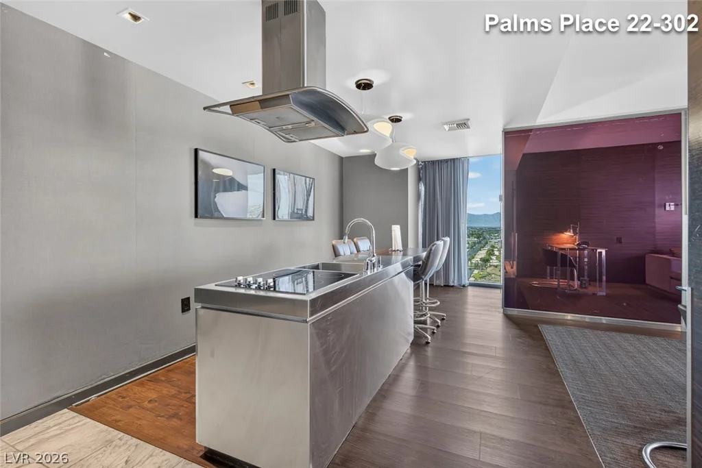 4381 Flamingo, Las Vegas, NV 89103