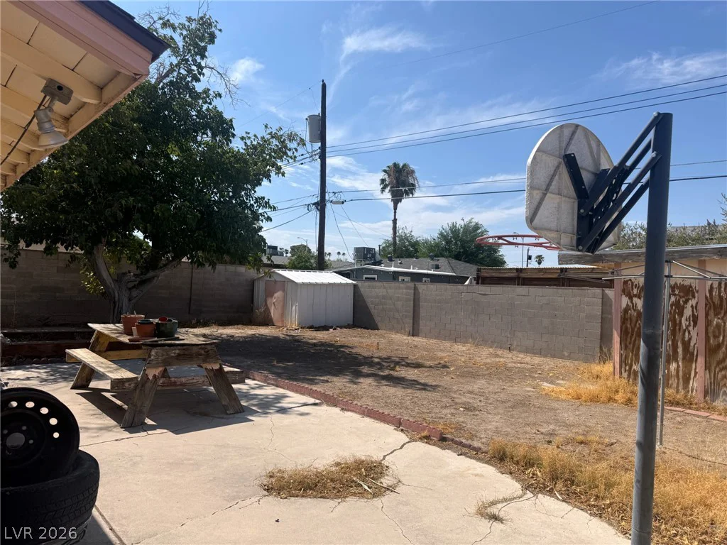 1821 Canosa, Las Vegas, NV 89104