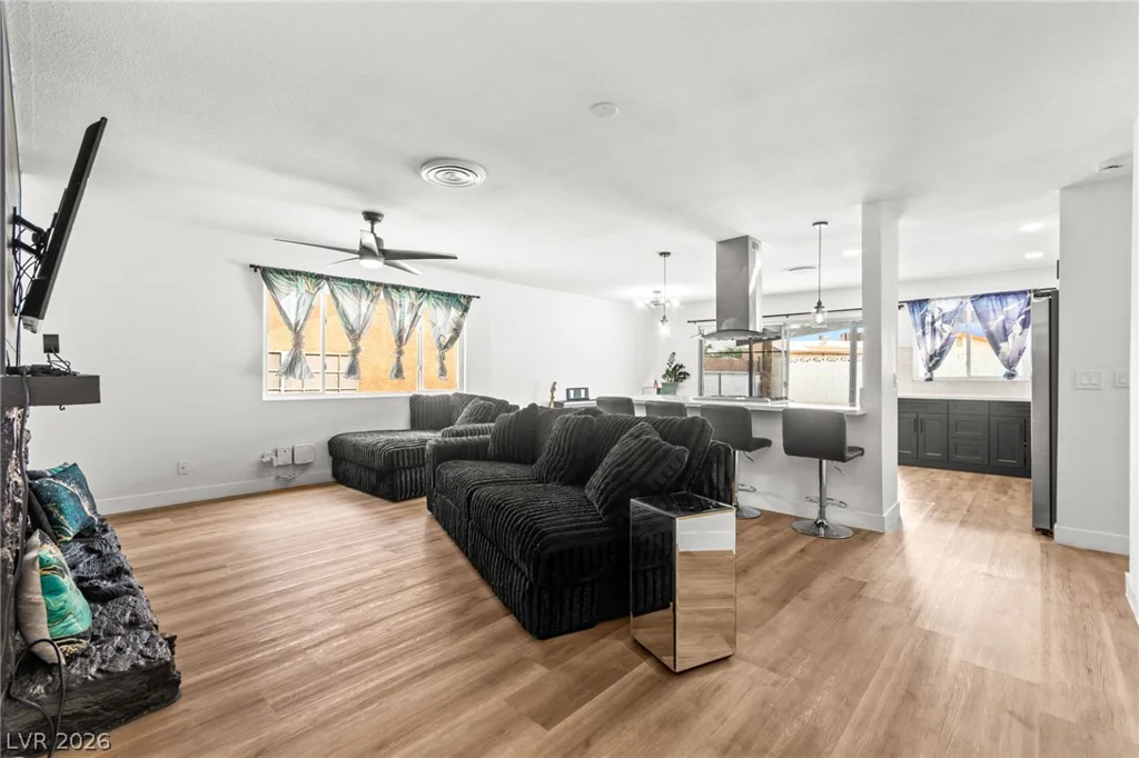 4717 Cinderella, Las Vegas, NV 89102